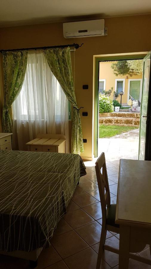 Igv Club Vacanze Le Castella Zewnętrze zdjęcie